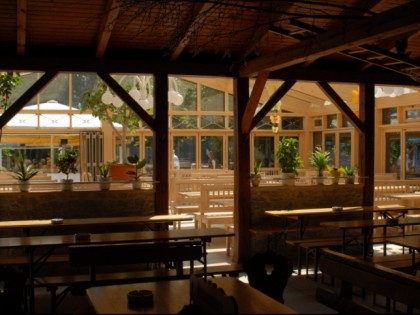 照片: Biergarten Ellermühle